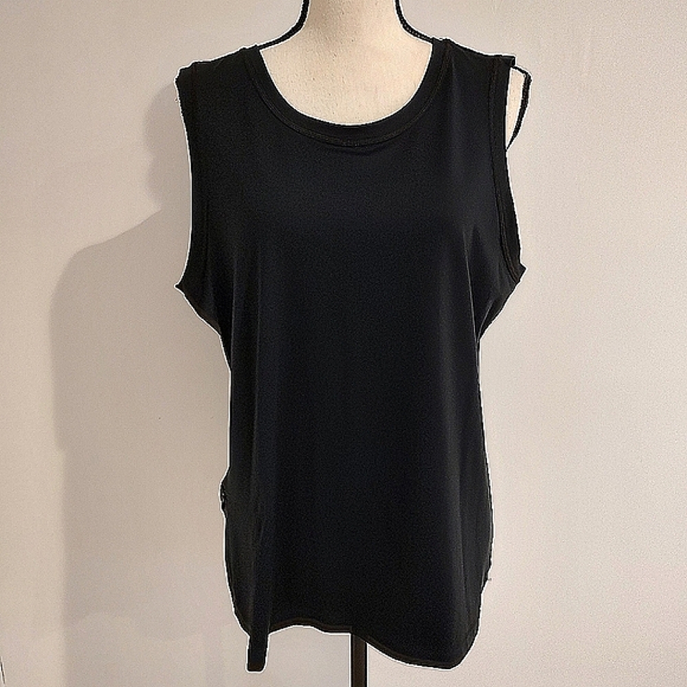 Chico's Zenergy Navy Blue Sleeveless Top Zip Pocket Tennis Pickleball Go…